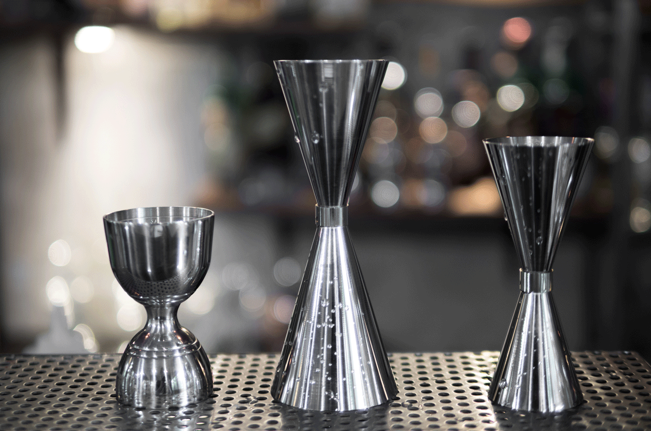 Cocktail jiggers
