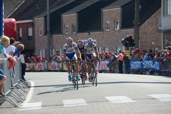 The early break survived to the 15km finishing circuit in Ardooie