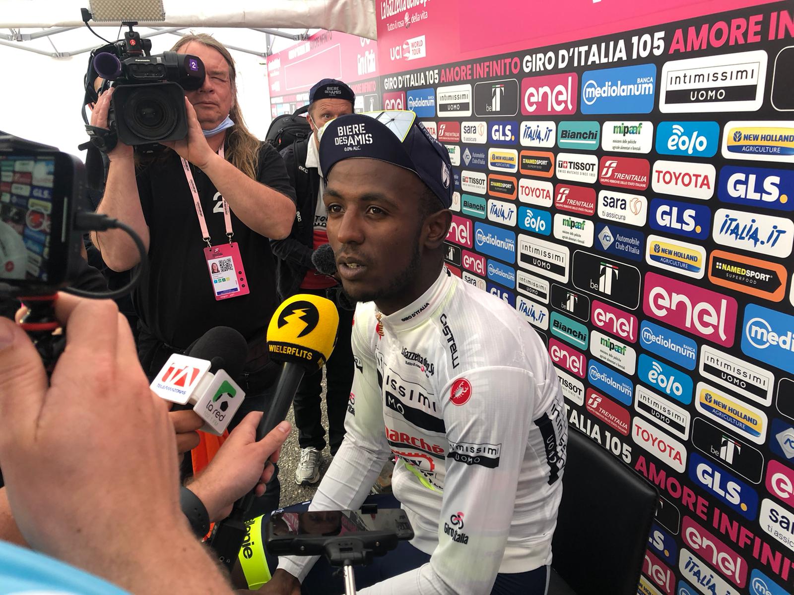 Biniam Girmay was beaten by Mathieu van der Poel but took the best young rider's white jersey