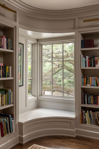 An alcove with books
