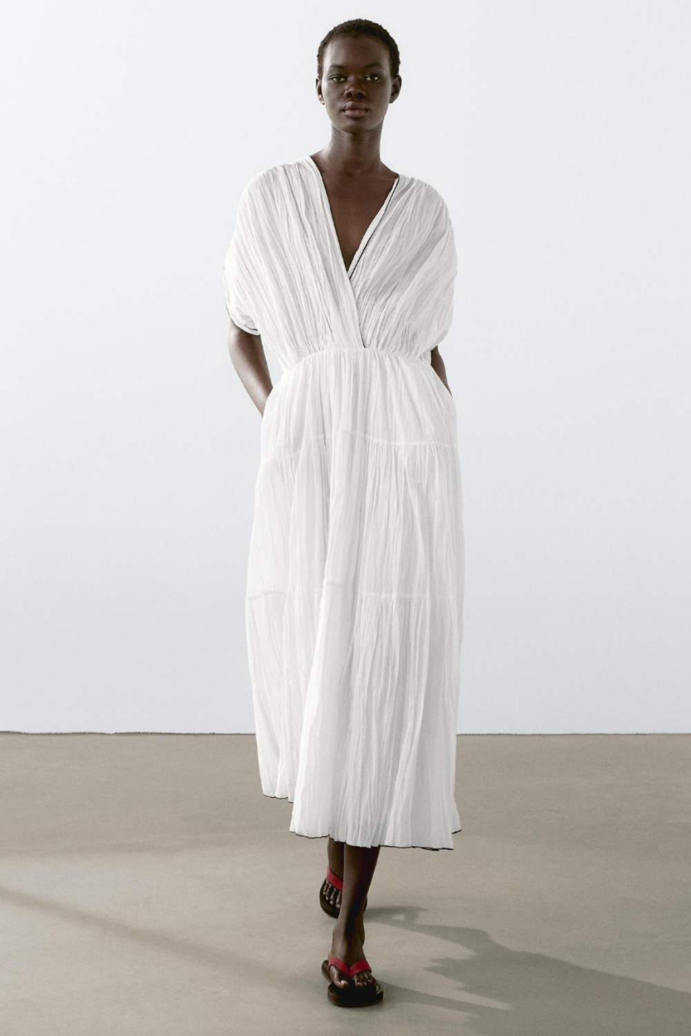 Contrast Pleated Dress