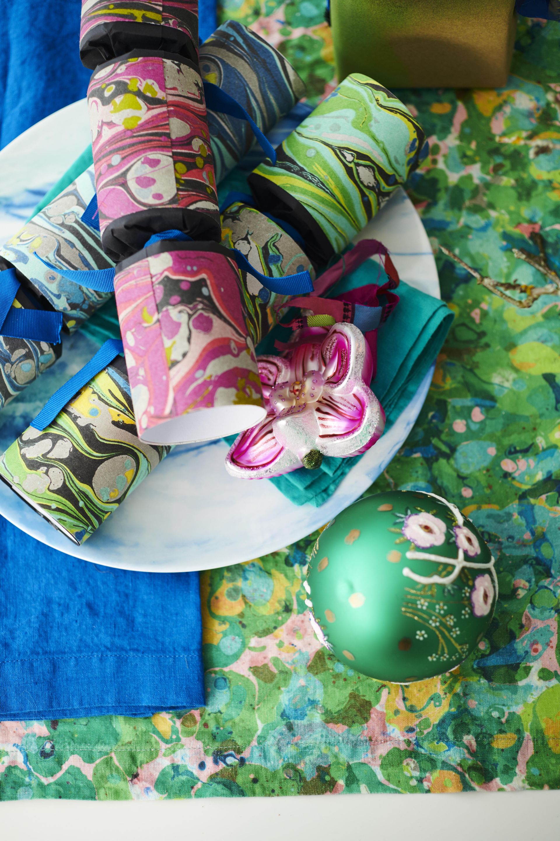 Designers Guild Christmas table idea