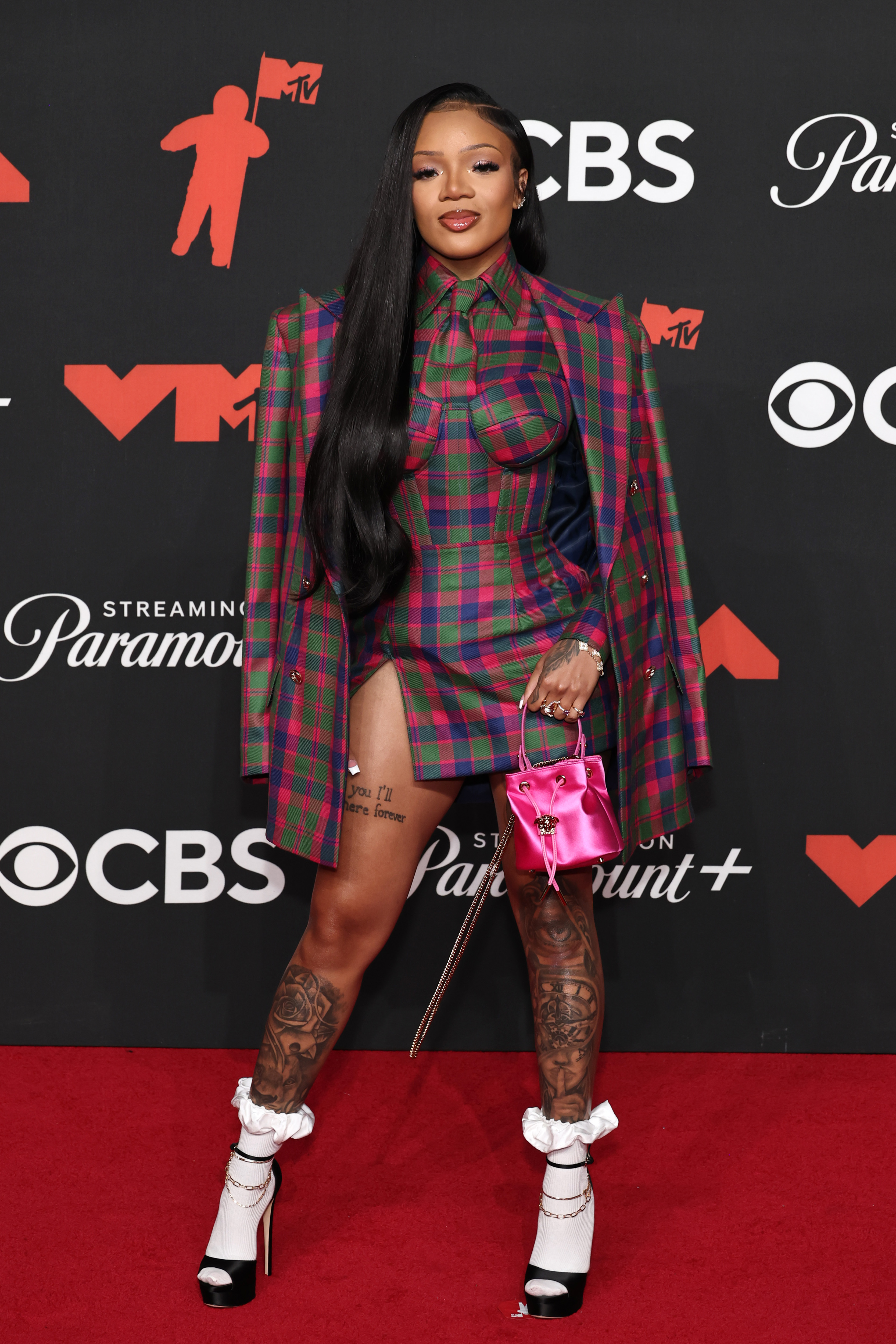 GloRilla attends the 2025 mtv vmas in a plaid look