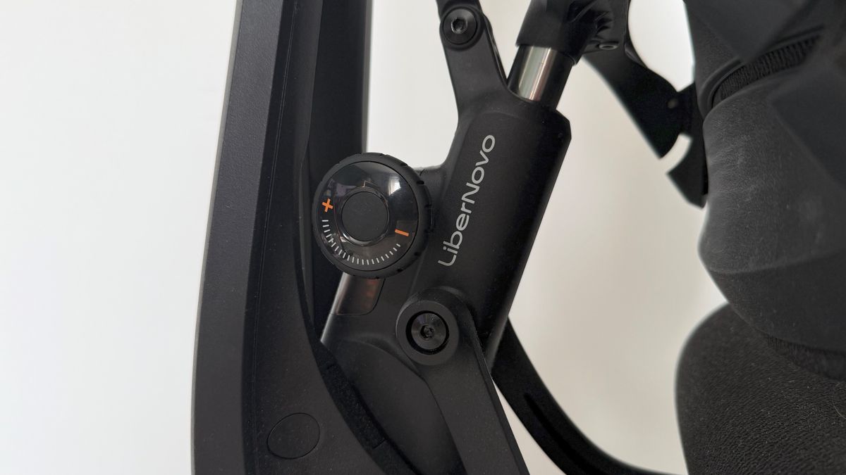 The non-electric lumbar controls on the LiberNovo Omni SE