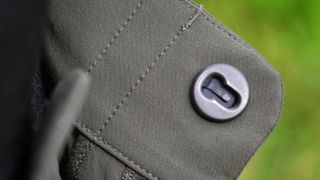 Close up of waist closure on Rapha Men's Trail Shorts