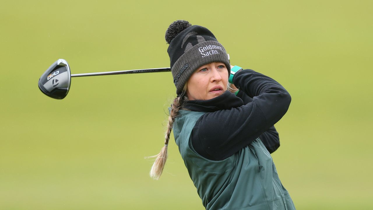 Nelly Korda hits driver at the 2024 AIG Women's Open