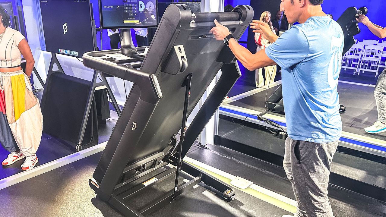 Peloton Flex