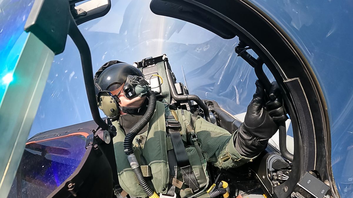 Top Guns: Inside The RAF on Channel 4 follows Britain&#039;s best fighter pilots.