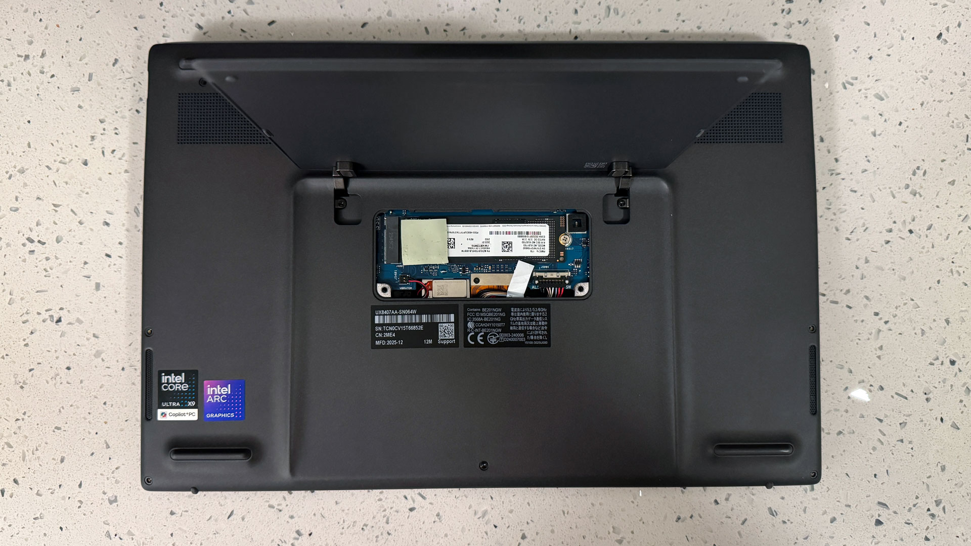 Asus Zenbook Duo (2026)