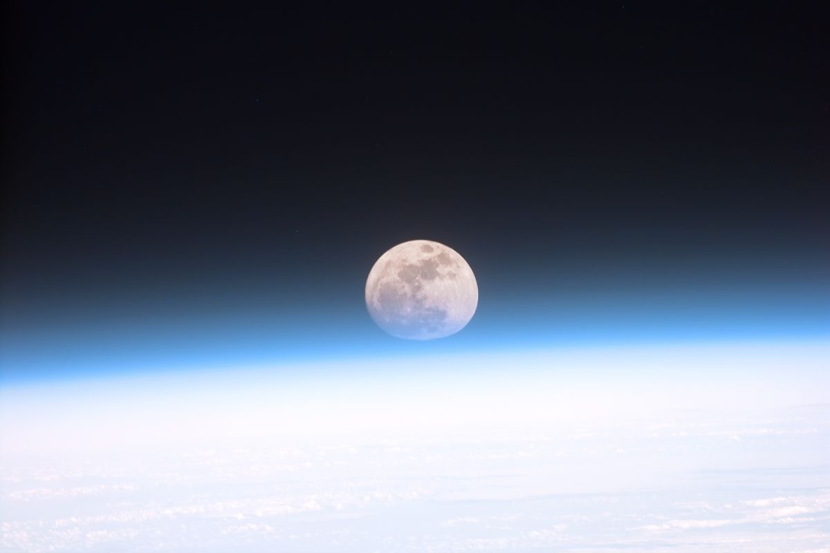 Comment un crash de fusée sur la lune aidera à affecter la physique