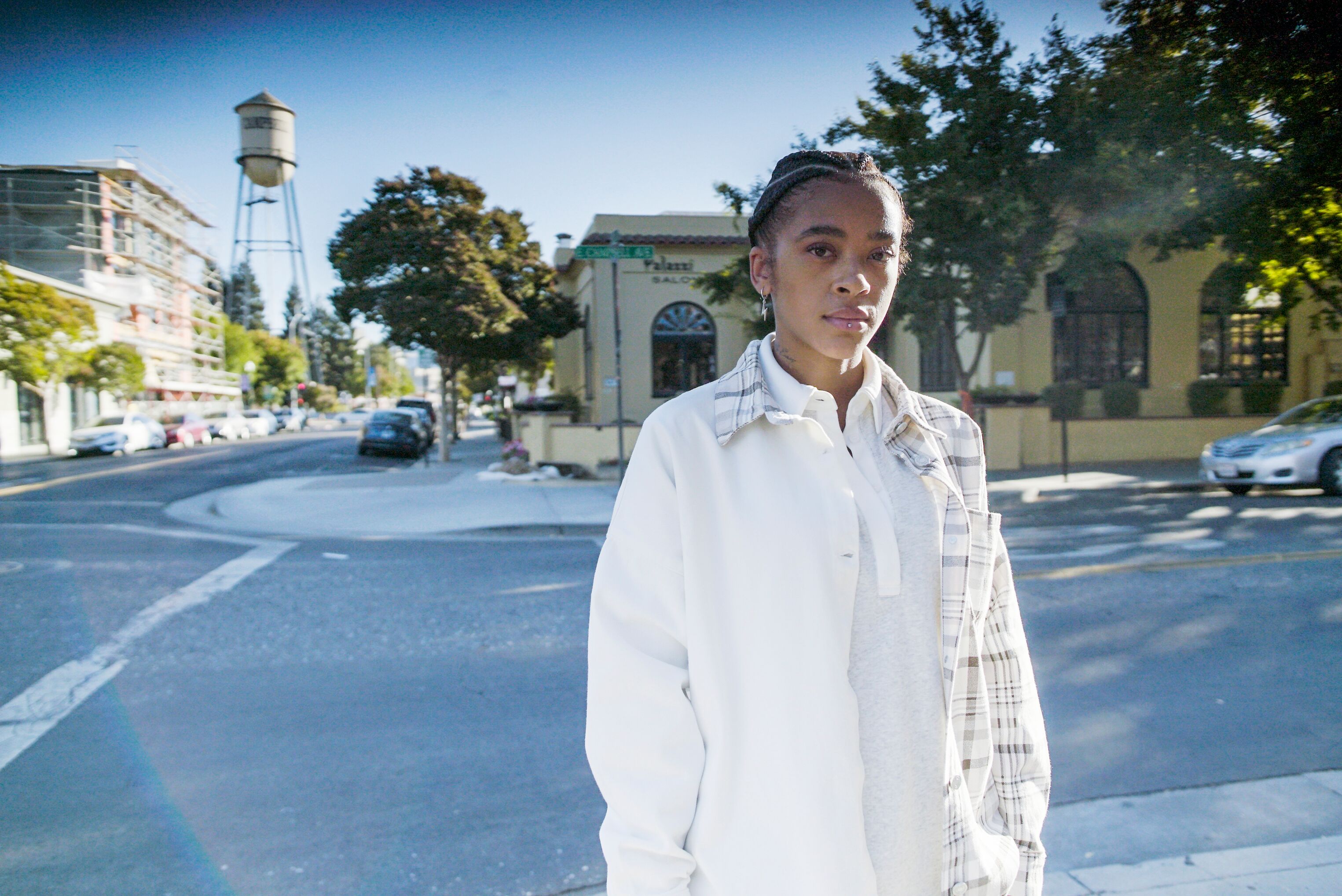 TV tonight Yinka Bokinni looks into a contract-killing site