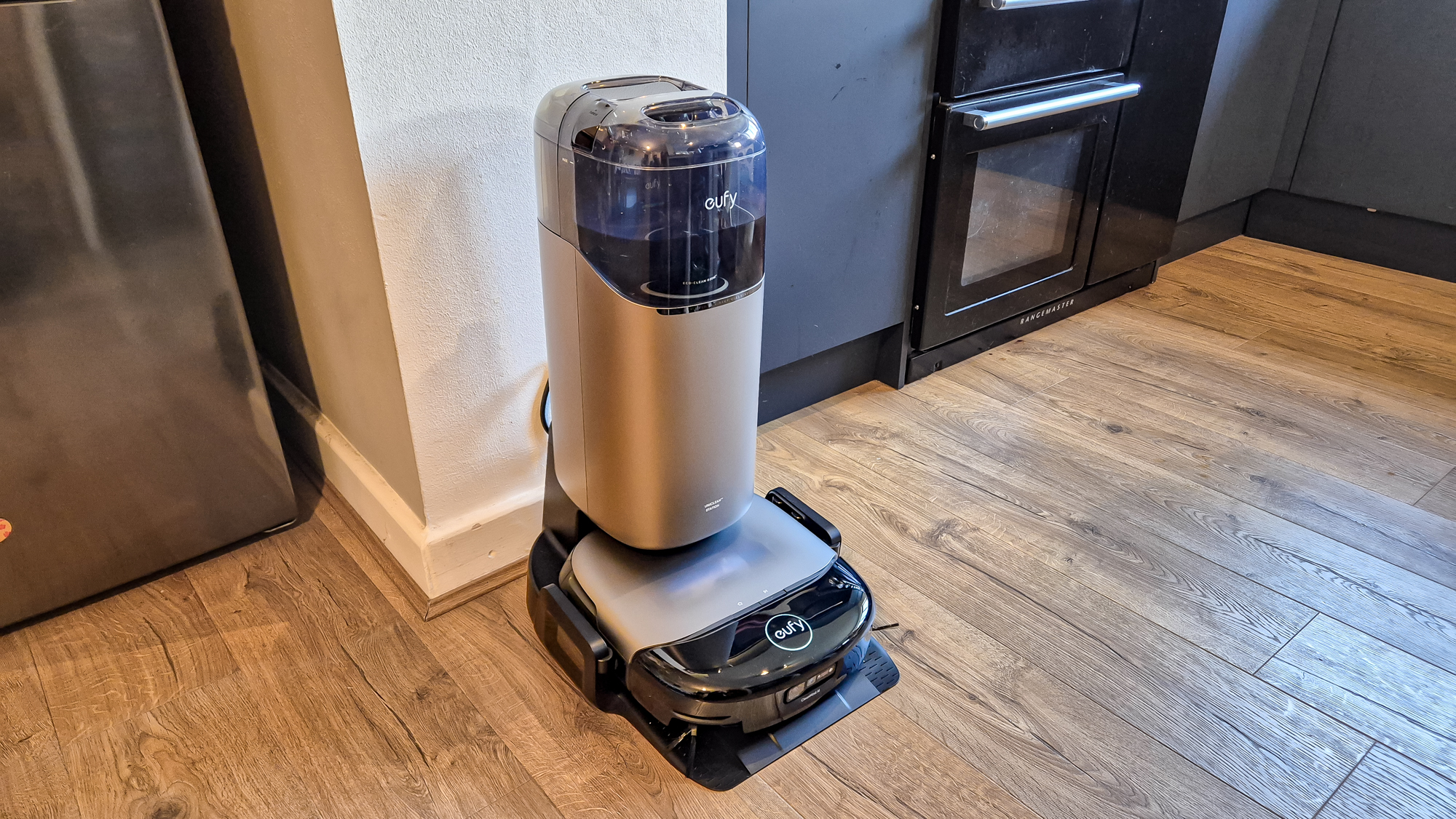 Eufy Omni S2 in kitchen