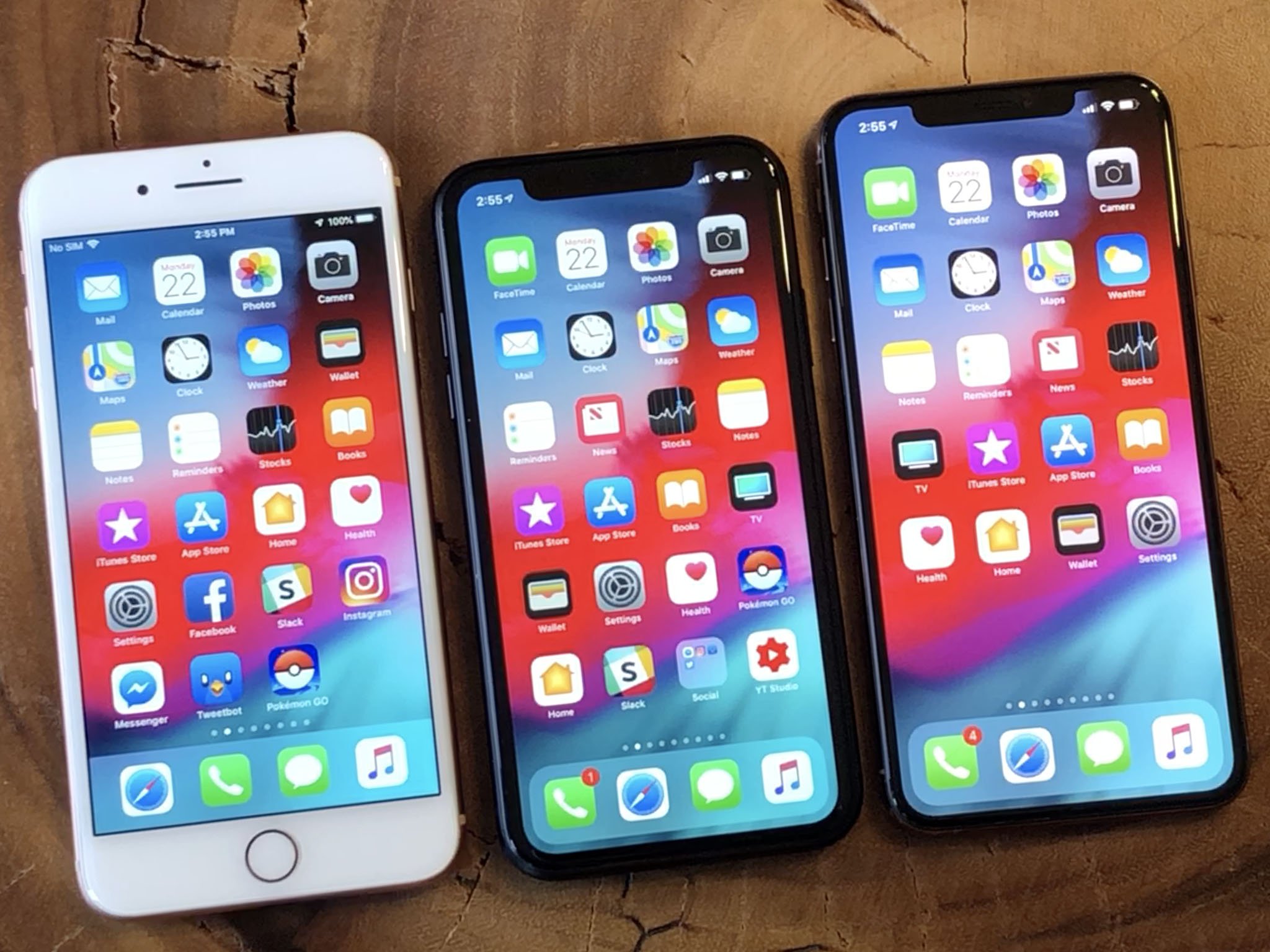 Iphone 8 vs iphone x. Iphone XR И iphone 8 Plus. Iphone 8 vs iphone XR. Iphone 8 Plus. Iphone XR vs 8+.