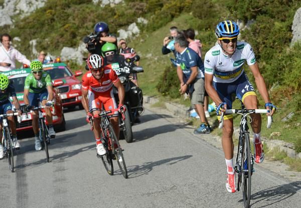 Alberto Contador attacks, but Rodriguez was able to mark him