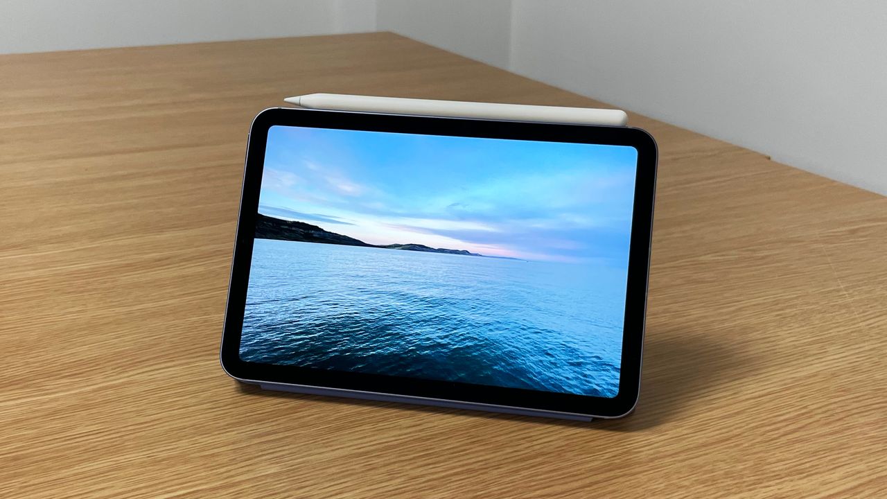 Apple iPad mini 6 on a desk