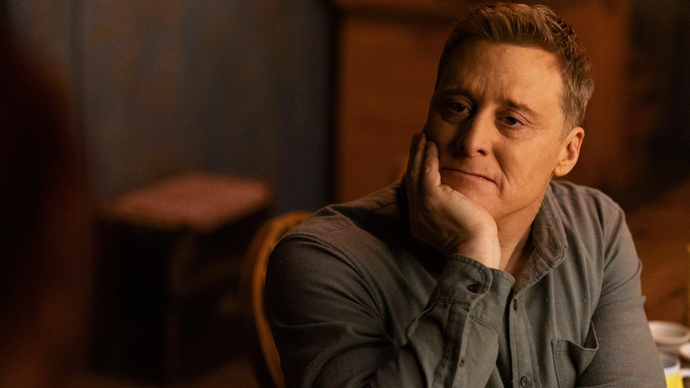 Alan Tudyk as Harry Vanderspeigle in &quot;Resident Alien&quot; season 4