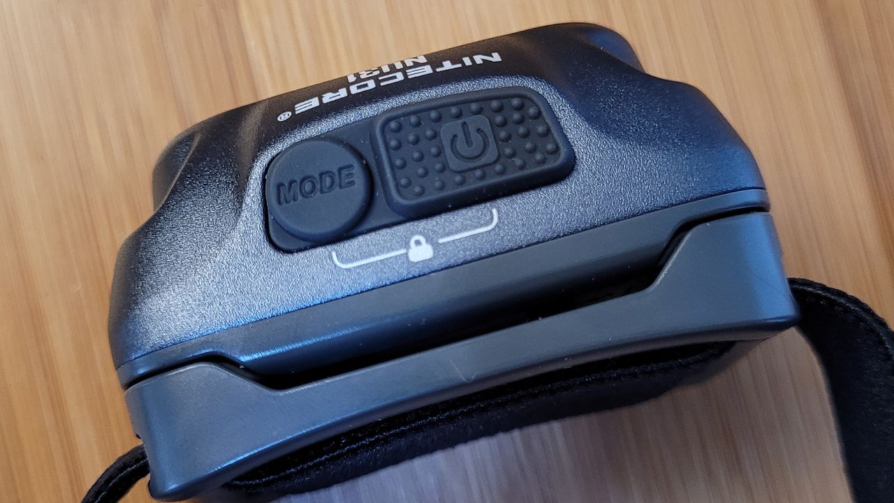 Nitecore NU31 review photo