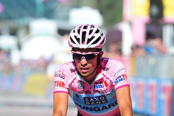 Alberto Contador (Saxo Bank) crosses the line