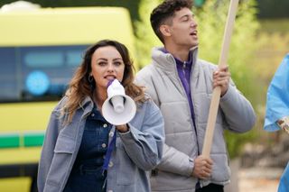 Becky Quentin and Ollie Morgan in Hollyoaks.