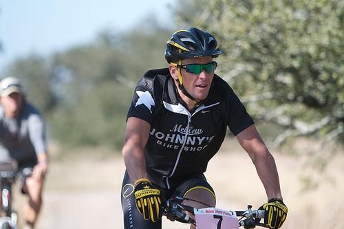 Lance Armstrong (Mellow Johnny's) races on home turf.