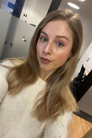 Marie Claire Editors wearing mac nudes macximal lipstic