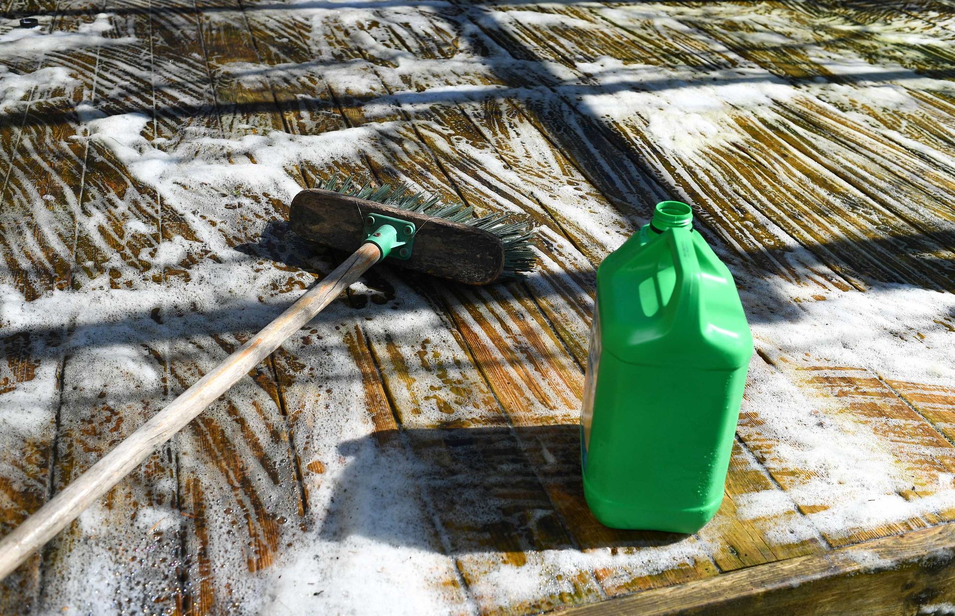 6 slippery deck solutions how to stop decking from being slippery