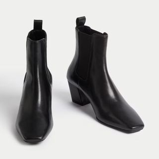 black heeled Chelsea boots