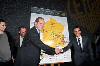 Prudhomme with Contador at Tour 2008 presentation