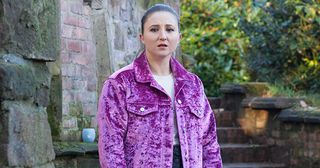 Esther Bloom agrees to help Grace Black spy on Glenn Donovan in Hollyoaks.
