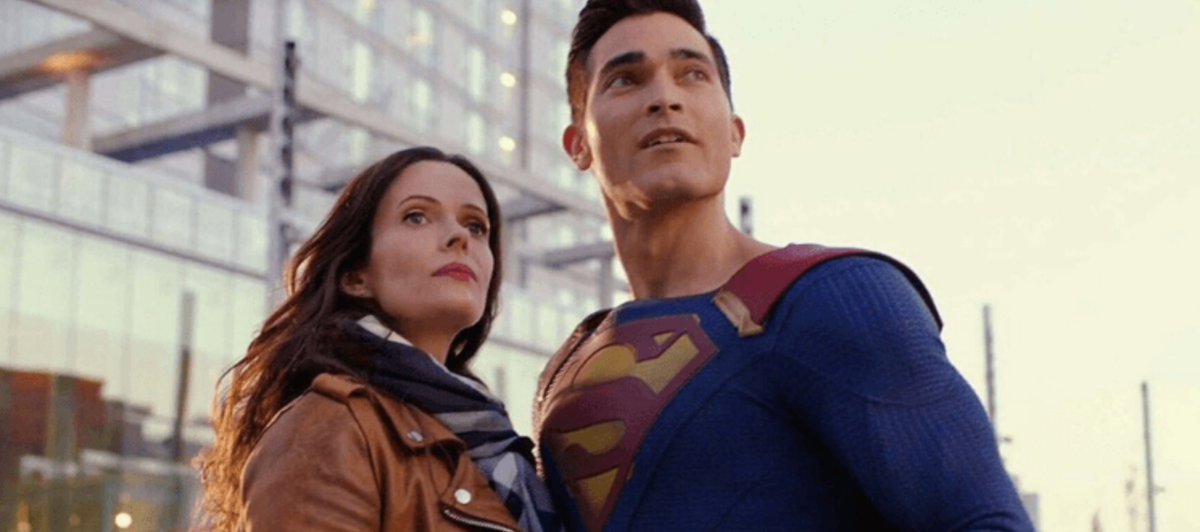 Superman and Lois Season 2 stars Tyler Hoechlin and Elizabeth Tulloch