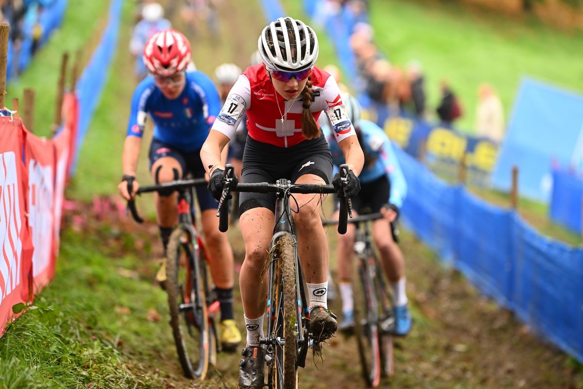 NAMUR, BELGIUM - NOVEMBER 05: Muriel Furrer of Switzerland competes during the 20th UEC European Cyclo-cross Championships 2022 - Women&#039;s Junior / #EuroCross22 / on November 05, 2022 in Namur, Belgium. (Photo by Luc Claessen/Getty Images)