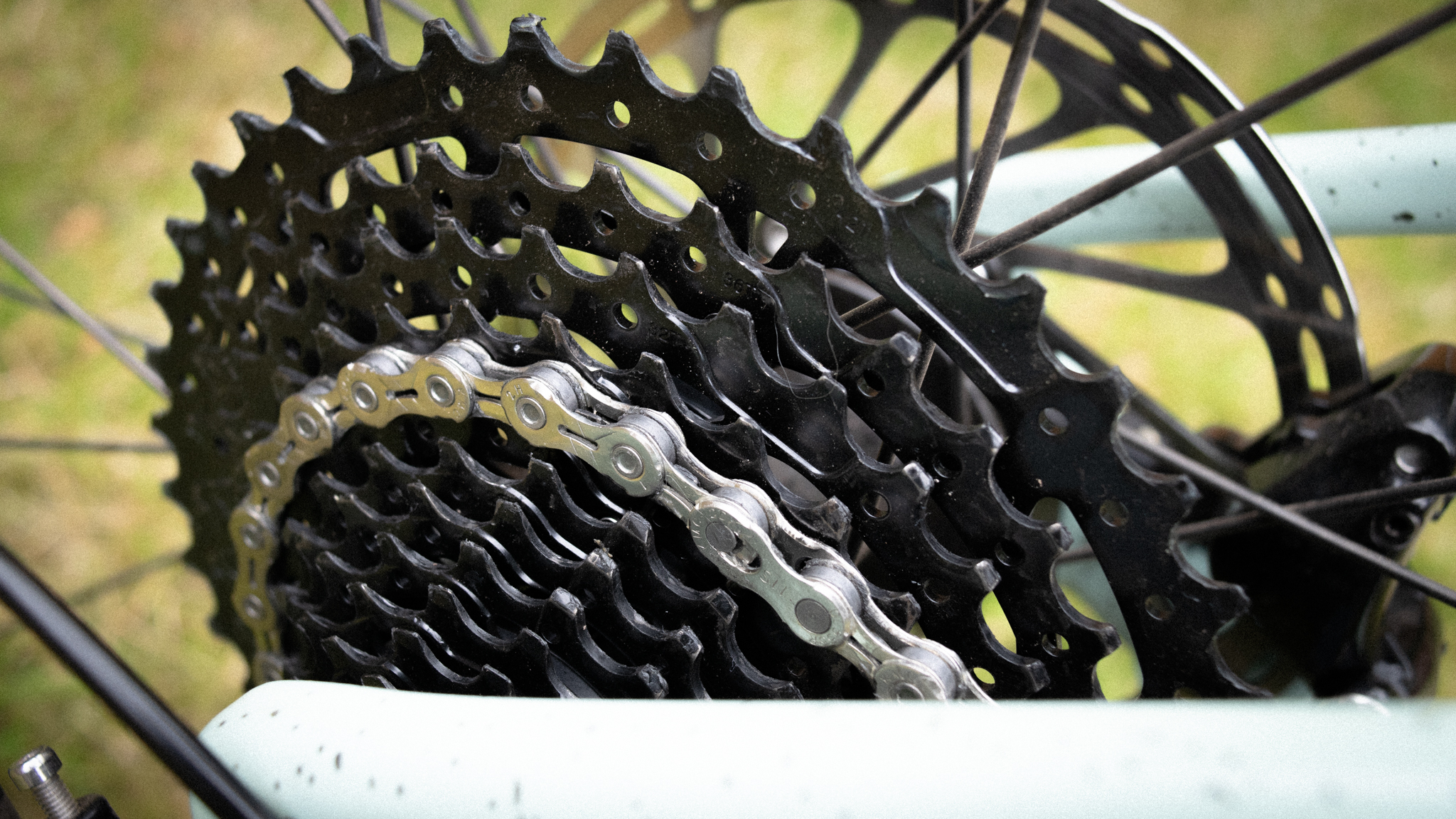 SMOOVE Bike Chain Lube With Luberetta Applicator - Universal Lubricant For All Bikes