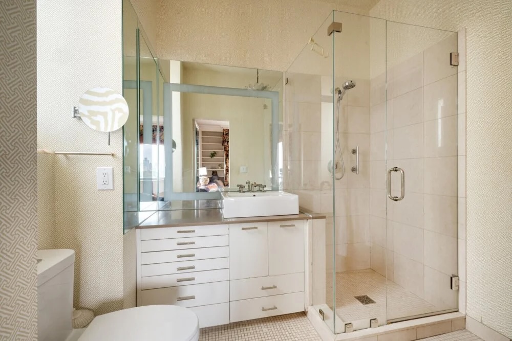 1107 Fifth Avenue apartment