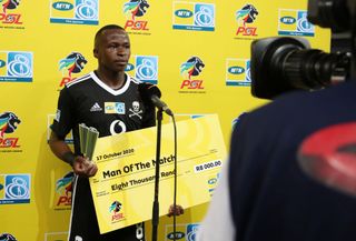 Man of the match Siphesihle Ndlovu of Orlando Pirates 