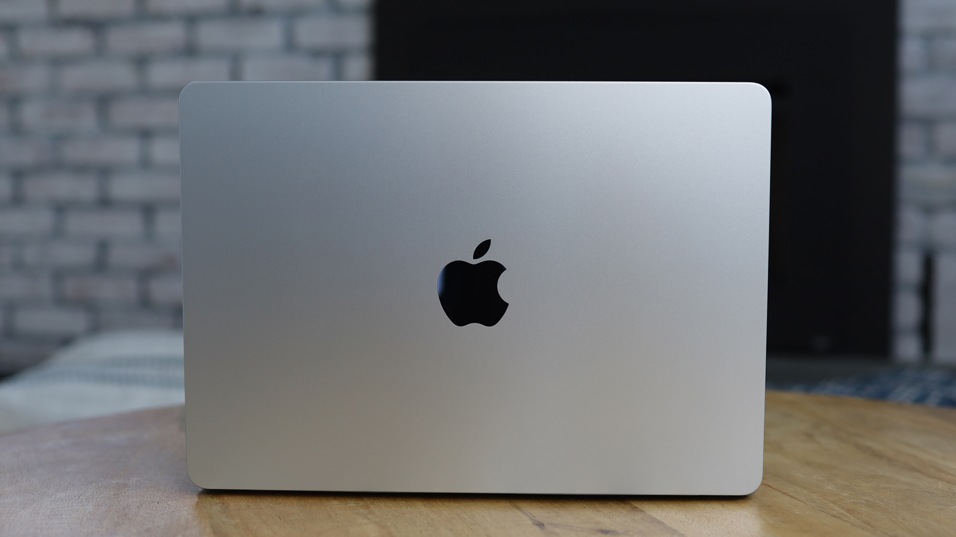 Apple MacBook Air 13-inch (M4) REVIEW