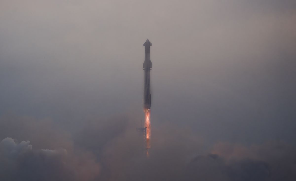 SpaceX's Starship 4th flight test looks epic in these stunning photos