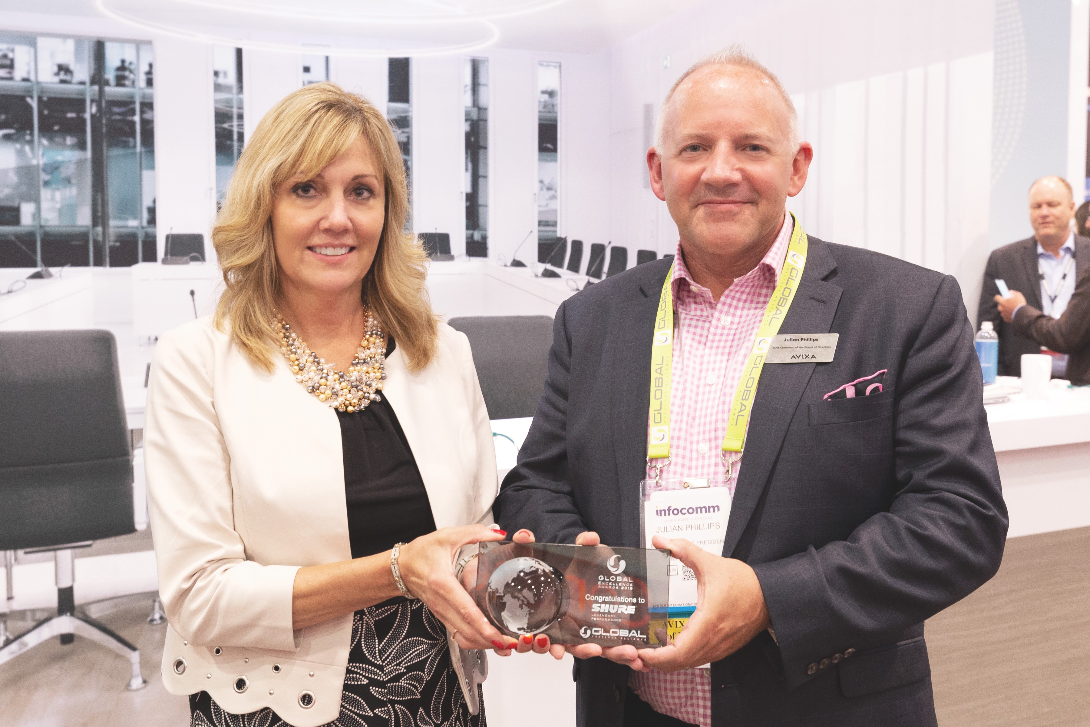 Shure Receives 2018 Global Excellence Award