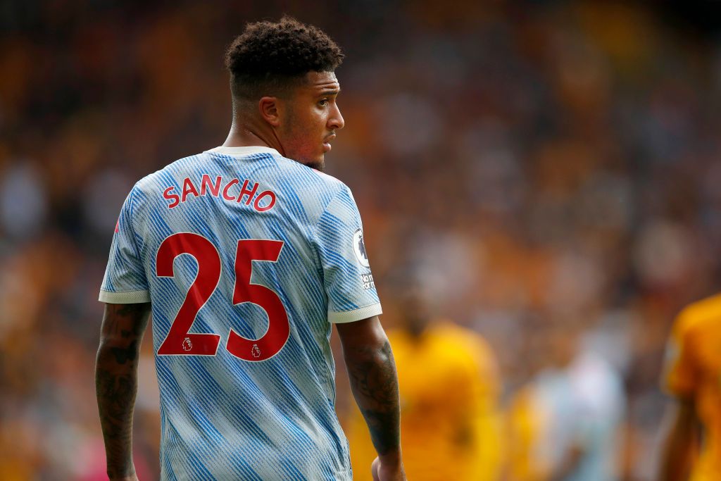 Why isn't Jadon Sancho playing on the right for Manchester United?