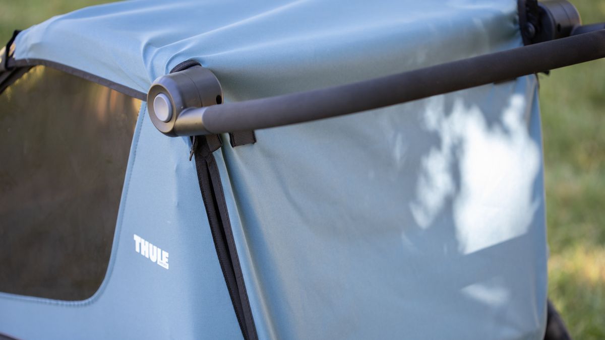 Thule Courier top and rear angle
