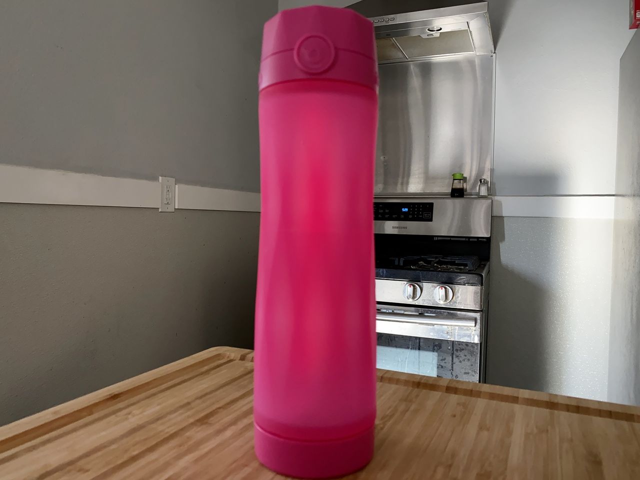 Hidratespark 3 Smart Water Bottle Glow