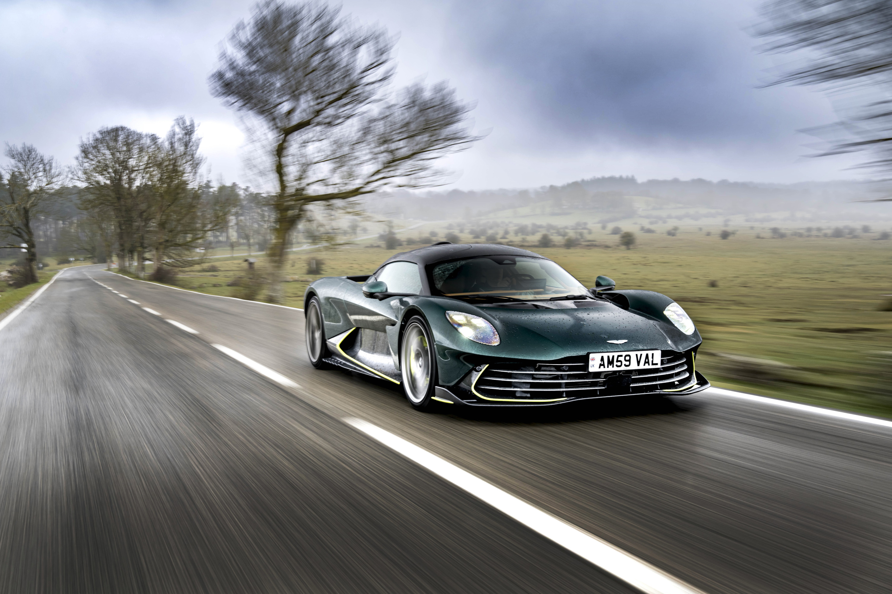 Aston Martin Valhalla