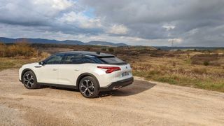 The Citroën C5 X parked in the hills of Spain