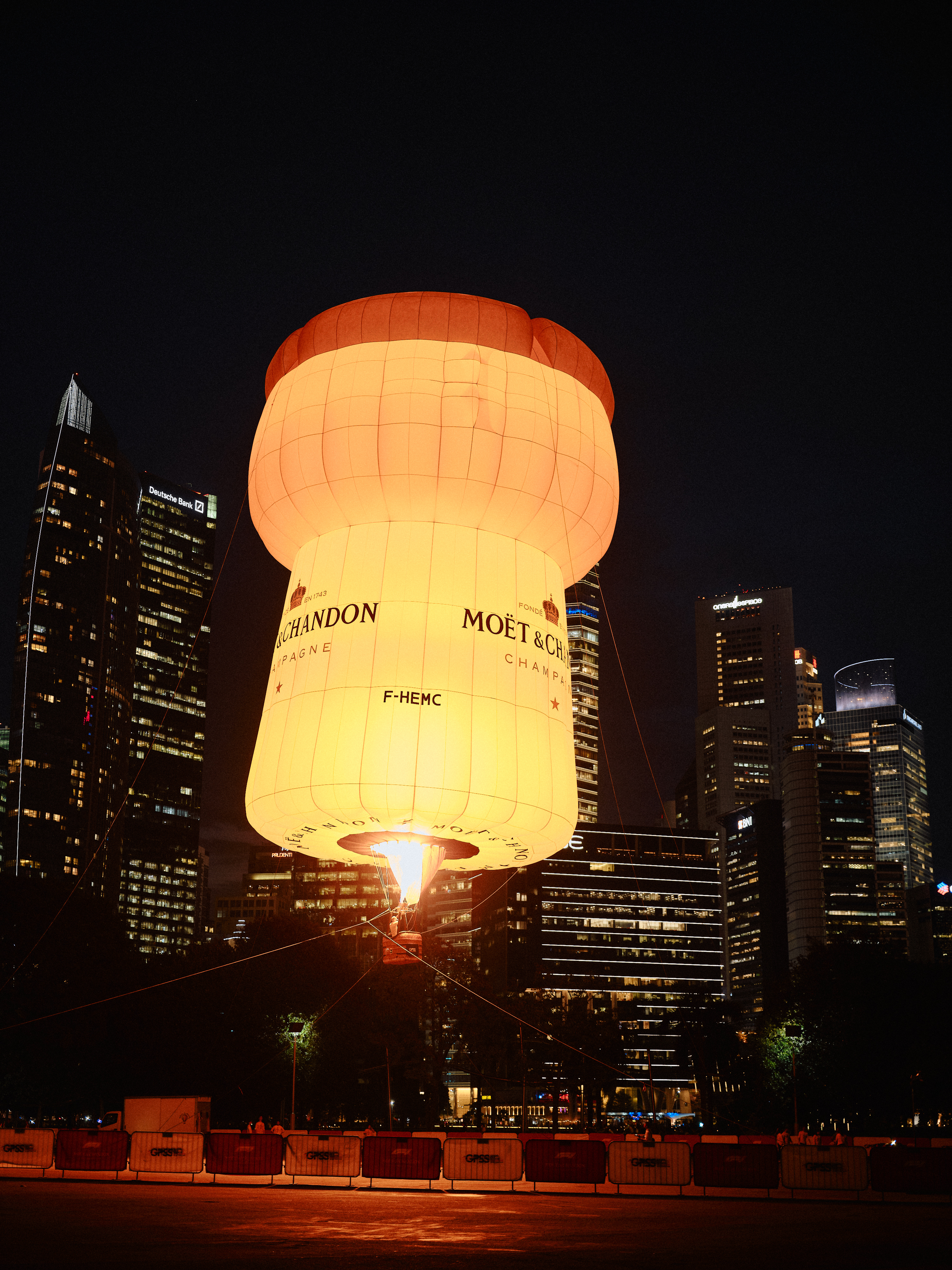 Moe&amp;#776;t &amp;amp; Chandon Singapore activations
