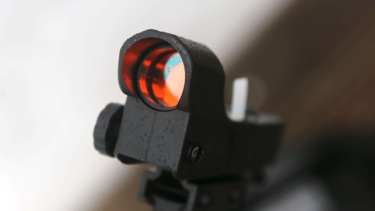 Celestron Starsense explorer 8-inch dobsonian red dot finderscope