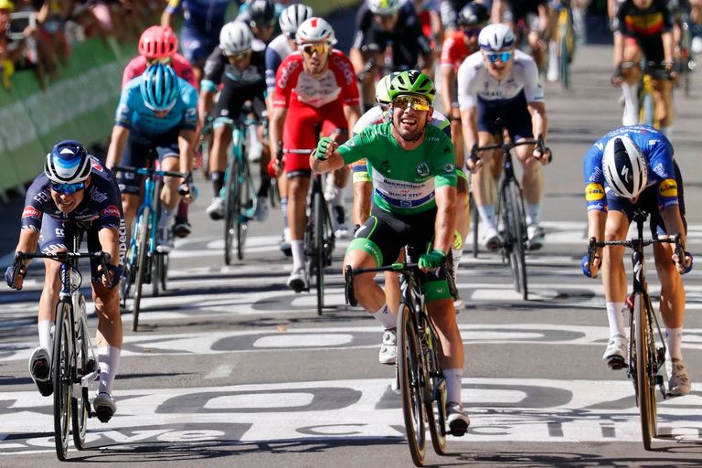 Mark Cavendish wins stage 13 of the 2021 Tour de France