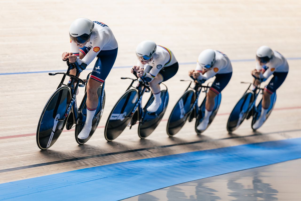 GB&#039;s women&#039;s team pursuit squad at the European Track Championships