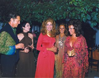 Liza Minelli, Baron Rede, Baronesa de Rothschild, Princesa Jackie von Hohenlohe