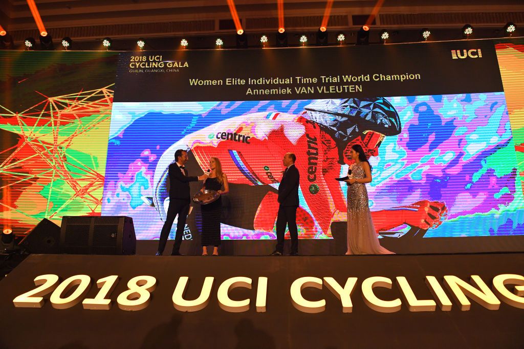 Gracie Elvin receives the award for women's time trial world champion on behalf of Annemiek van Vleuten