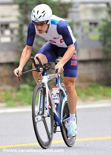 Click on the photo to see Levi Leipheimer's time trial extensions...