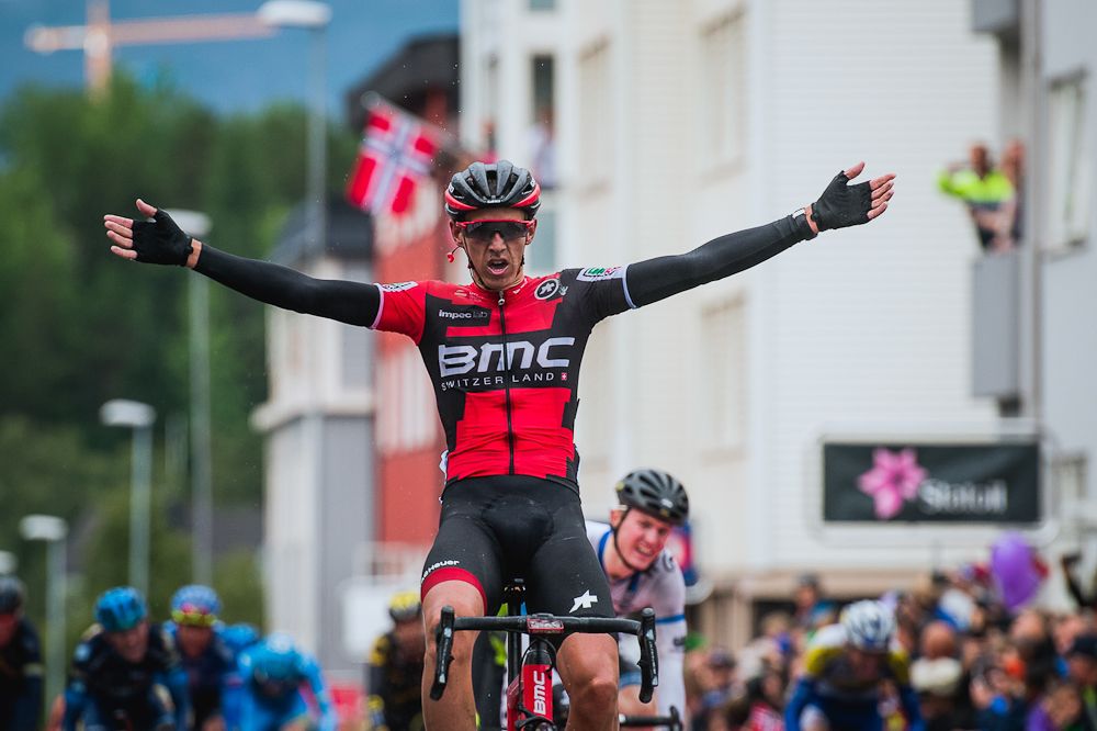 Dylan Tuens (BMC) wins the opening stage at the Arctic Race of Norway